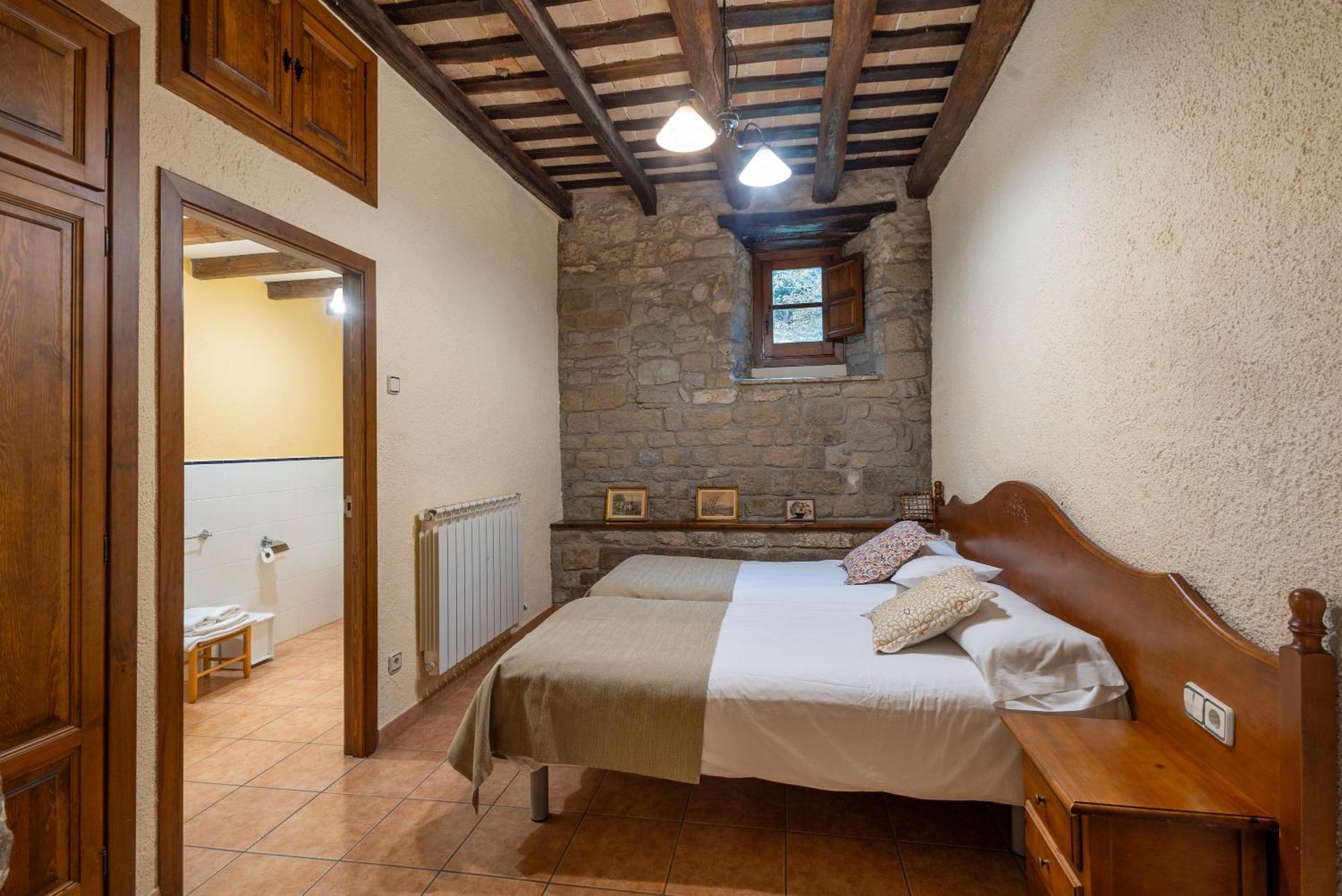 Mas Vinyoles Guest House Centellas Exterior photo
